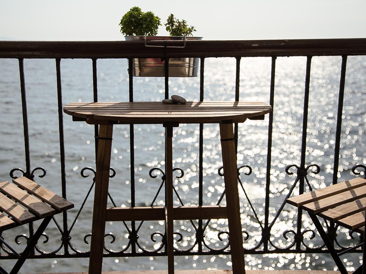 Olive Press Hotel & Apartments Митимна Экстерьер фото